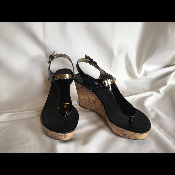 Tommy Hilfiger sandals - thong sandals in black - Picture 2 of 5